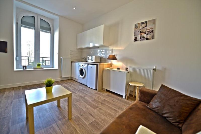 Appartment Les Suites Du Parc Besançon Kamer foto